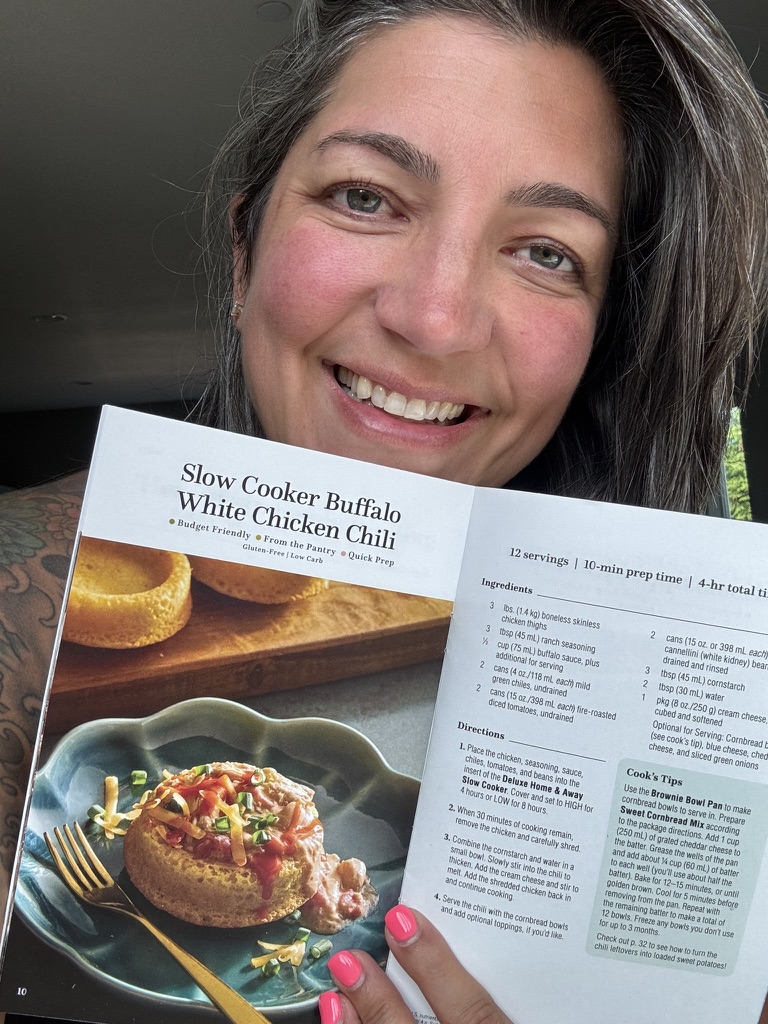 Slow Cooker Buffalo White Chicken Chili + Cornbread Bowls